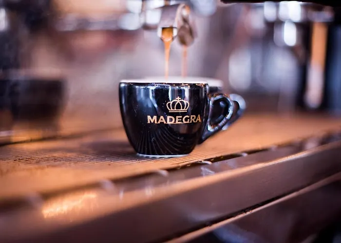 La Madegra Seasuite