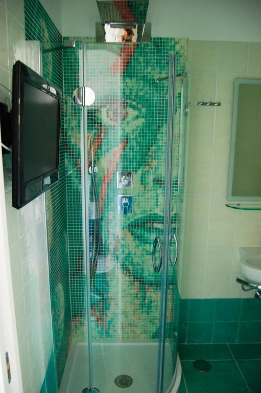 Guest house La Madegra Seasuite 3*