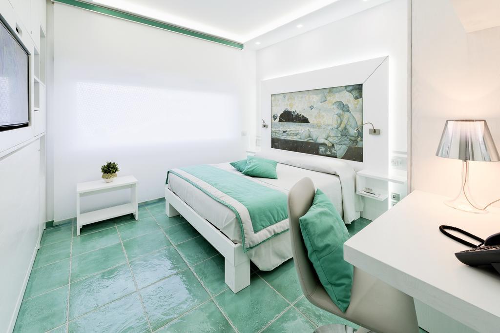 La Madegra Seasuite Guest house
